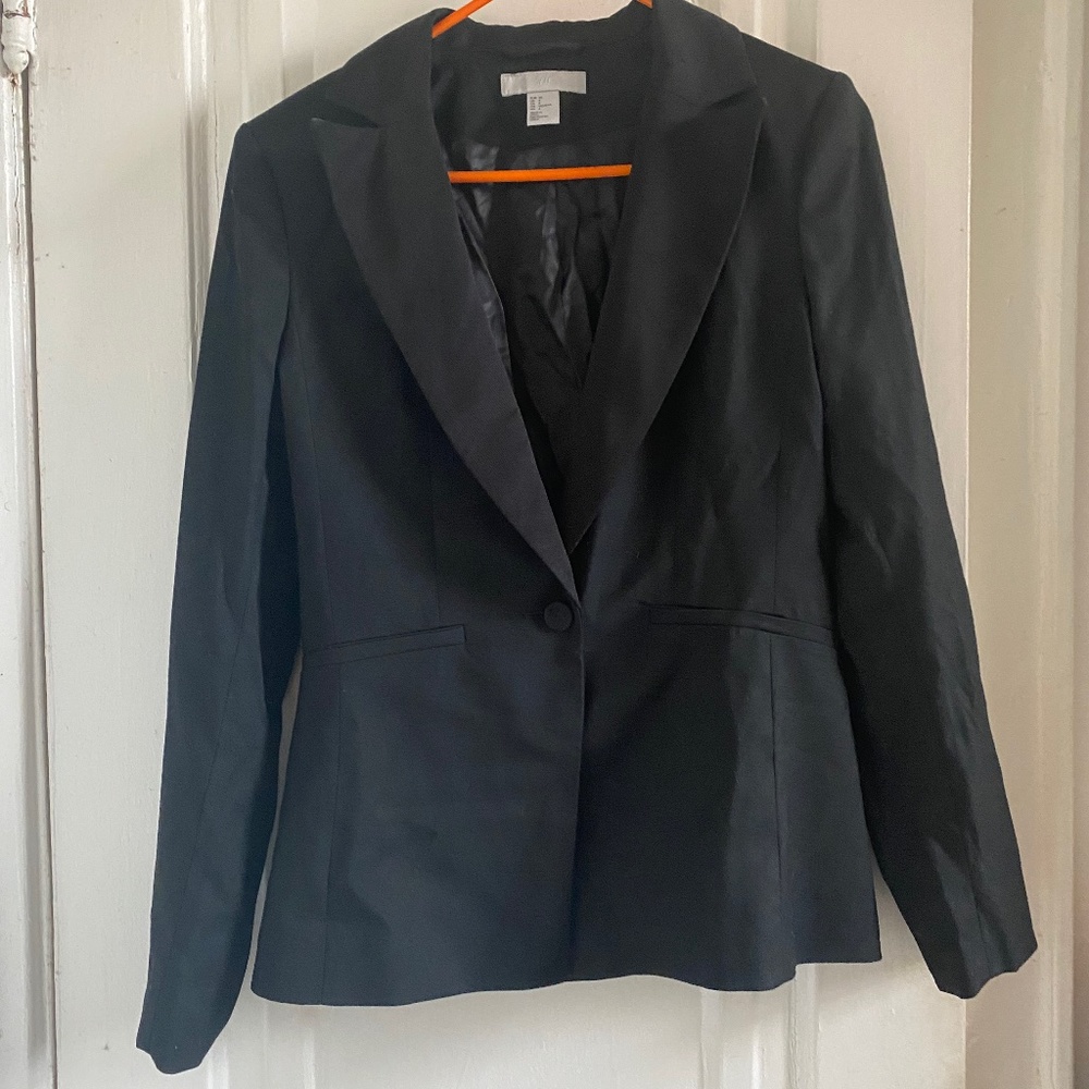 H&M Black Blazer